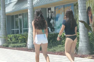 Deerfield Beach bikini girls