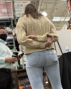 Hot girl at Costco in skin tight jeans with a great ass