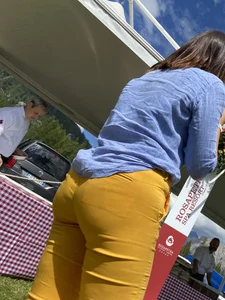 Milf in yellow pants (big ass)