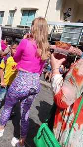 Hermosa  con un rico  culo