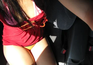 Girlfriend at the beach with nice ass and stripping to thong before getting into the shitmobile