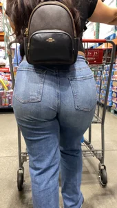 Caked up milf in jeans