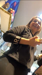 PHAT ASS SPANISH HAIRDRESSER ( OC , VID)