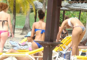 Amazing ebony ass in blue bikini with other sexy friends in bikinis