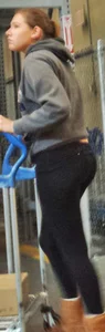 College babe school shopping in skin tight leggings