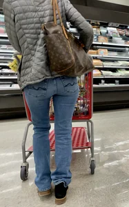 Packed in Jeans