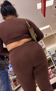 Thick Juicy Asian VPL in Dark Red Flare Pants (OC)