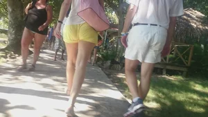 Milf in yellow shorts with vpl and a wedgie