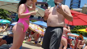 Brazillian beach creepshots, huge gallery of candid girls in swimsuits