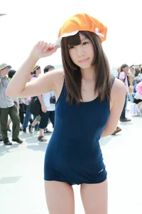 Sexy Asian girls in Cosplay outfits
