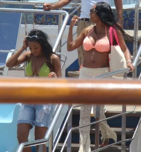 Bikini girls