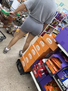 Brown Latina with huge bbl in booty shorts OC