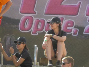 Some sexy Mercedes girls in short shorts