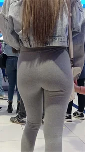 Skinny Teen with Bubble Butt in gray Leggings