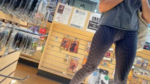 Cute Tight Blonde in Leggings