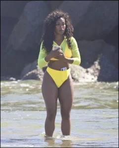 2 amazing candid black girls at the beach in thong bikinis with perfect asses