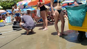Brazillian beach creepshots, huge gallery of candid girls in swimsuits