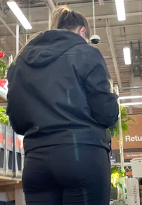 Thick hips big round fat ass