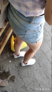 Hot Legs in Shorts on the Bus Stop Candid