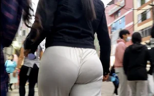 From the Peruvian Streets Hungry Ass + VPL Not OC