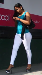 Big Chubby Booty in Tight White Pants Street Candid Gallery