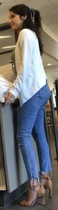 Big Latina bubble booty in tight jeans