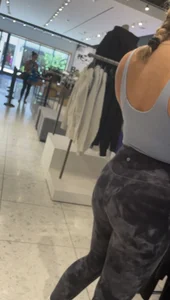 ridiculously fit blonde pawg w glasses in lulus