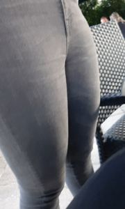 Tight jeans teen waitress crotch shots