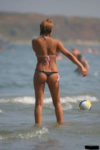 Sexy beach and bikini girls