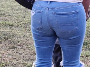 Out In The Wild 57 ( Slim Thick latina mom pt.5)
