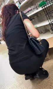 Slim Redhead nerd (vtl)