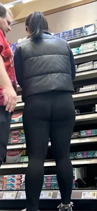 Tight booty Asian chic in black‼️