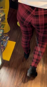 Sexy Milf in Xmas Checkered Leggings (oc)