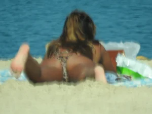 Legs wide open (OC)