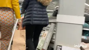 First Post | MUST SEE ! |  Pregnant Arabic Milf Bubble Butt In Flare Pants ( W/ Faceshots + GIF )
