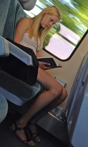 Hot Blondie