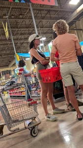 Hot tight girl in spandex. great ass and legs. oc