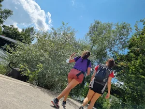 Hot hikers