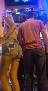 Nashville Ass 1: amazing blonde in short cut off jean shorts