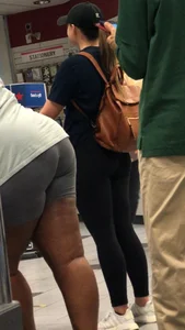 Post office leggings plus assorted thots