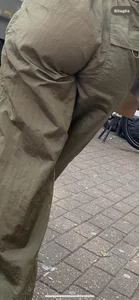 Jiggly round ass of a blonde beauty in cargo pants + Face shots