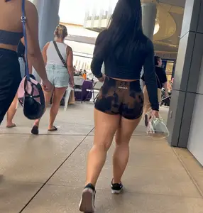 Juicy thighs and great ass in Aurola shorts (OC)