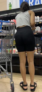 Fit South Indian squatting and shopping (oc)