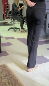 Tight ass walked in while waiting for a haircut
