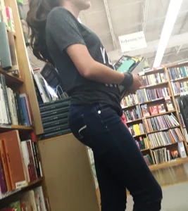 Bookstore series, Nerdy but with adorable butt