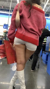 Straight Sexy Sweater Weather girl…