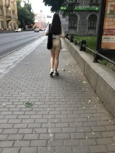 Cute Young Girl in Shorts Street And Subway Candid Gallery