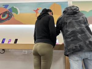 First post. Love leggings