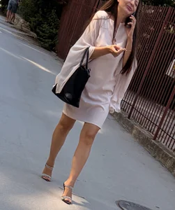 Large collection of candid girls' legs and feet in public places