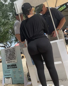 The Best Ass EVER ! 10/10 (OC) NUTBUSTER